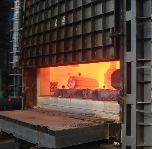 大型非標(biāo)燃?xì)?、燃油熱處理爐制造